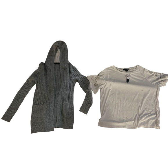 BUNDLE 1 💜 all size 2X /Striped and Solid Tops Collection NO OFFERS OR DEALS!! - Picture 3 of 6